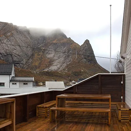 Luxury In The Heart Of Reine, Lofoten בית נופש *