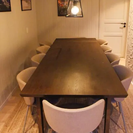 Luxury In The Heart Of Reine, Lofoten * Reine