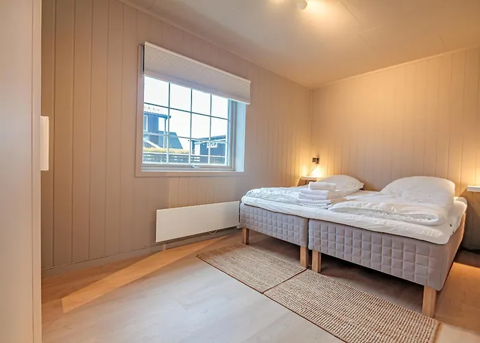 Luxury In The Heart Of Reine, Lofoten Tatil Evi *
