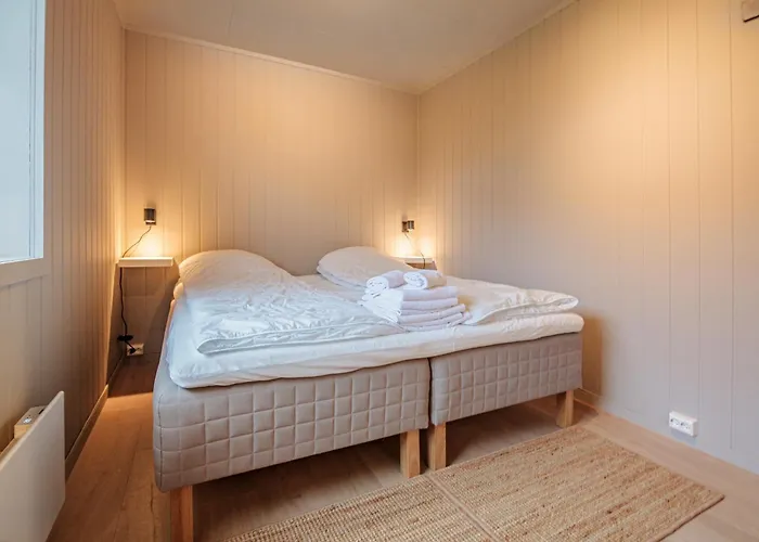 Luxury In The Heart Of Reine, Lofoten